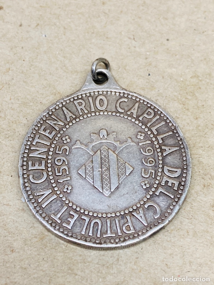 Antig&uuml;edades: Colgante religioso de plata - Foto 2