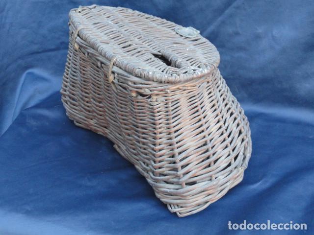 Antig&uuml;edades: CESTA DE PESCA DE MIMBRE. - Foto 6