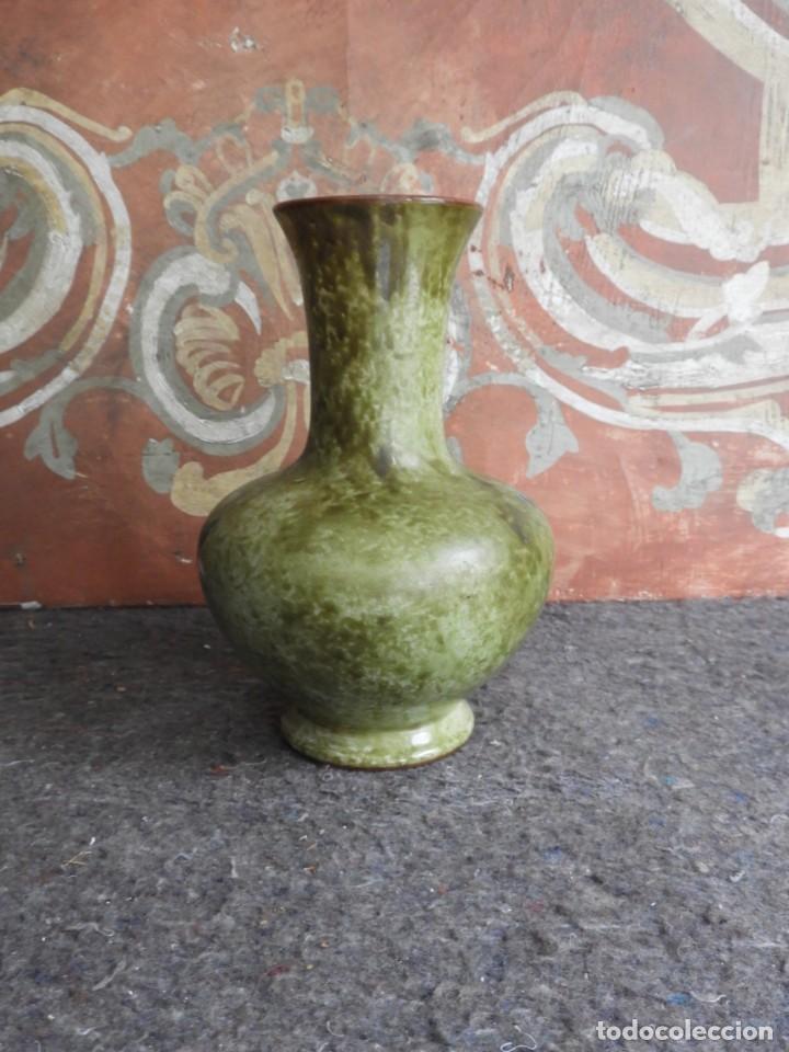 Antig&uuml;edades: JARRON DE CRISTAL DE OPALINA PINTADO A MANO - Foto 5