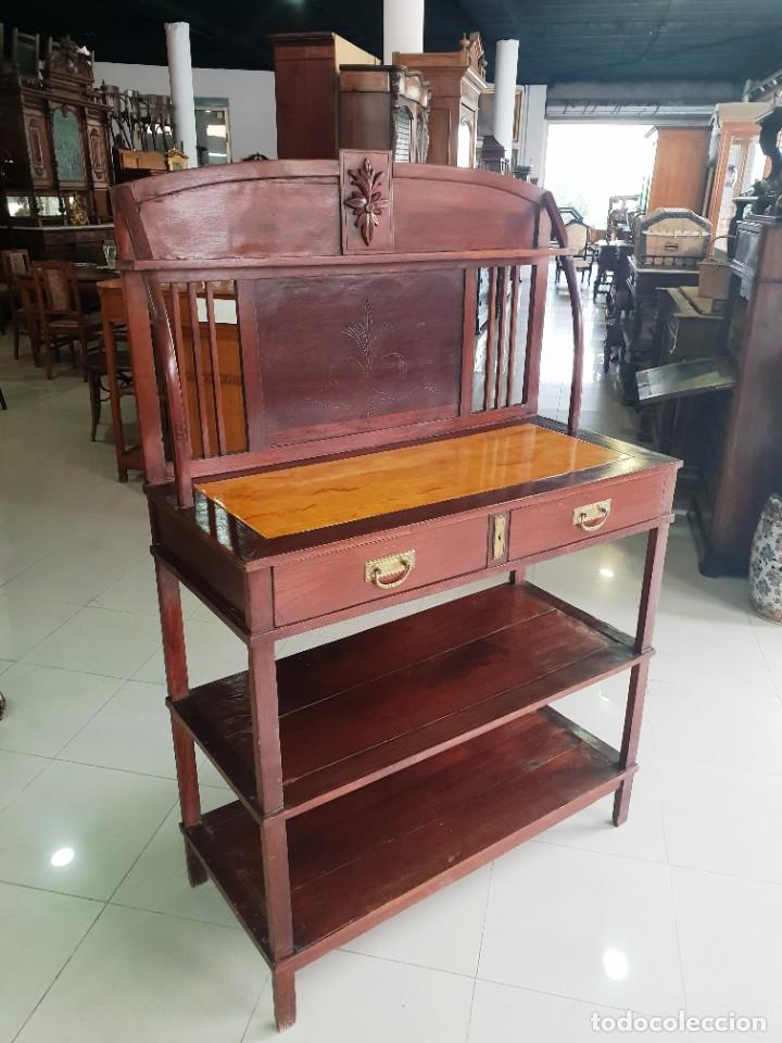 Antig&uuml;edades: Trinchero de caoba - Foto 2