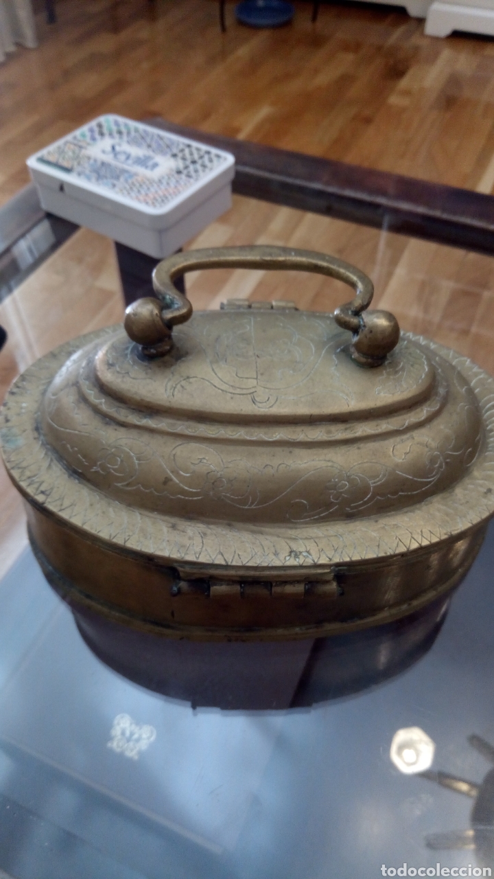 Antig&uuml;edades: PRECIOSA Y ANTIGUA CAJA DE BRONCE - Foto 2