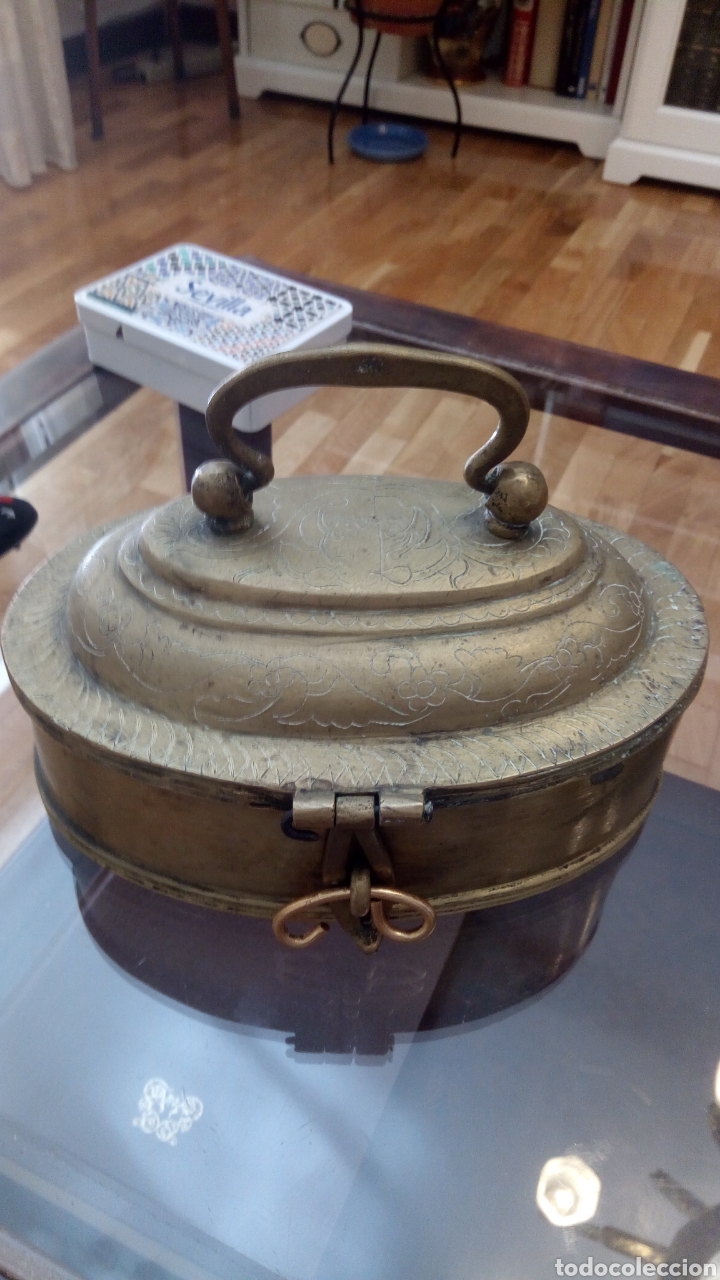 Antig&uuml;edades: PRECIOSA Y ANTIGUA CAJA DE BRONCE - Foto 1