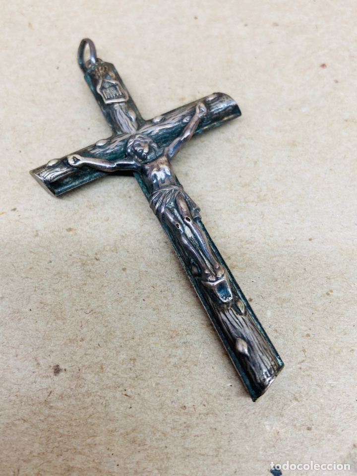 Antig&uuml;edades: Cruz de plata DE LEY - Foto 1