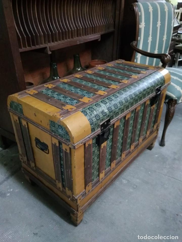 Antig&uuml;edades: Ba&uacute;l cubano - Foto 1