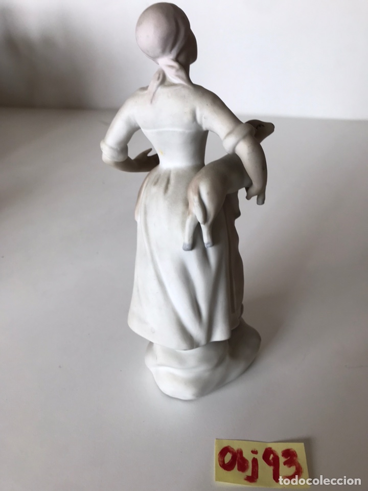 Antig&uuml;edades: FIGURA MUEJER CON OVEJA - Foto 2