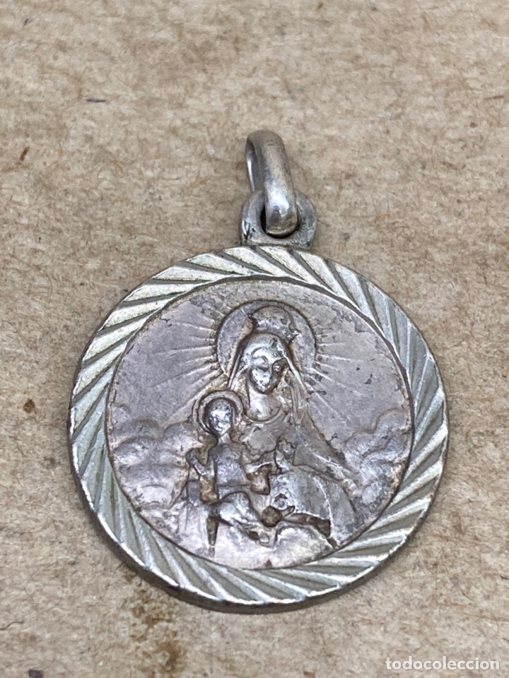Antig&uuml;edades: Medalla religiosa de plata - Foto 1