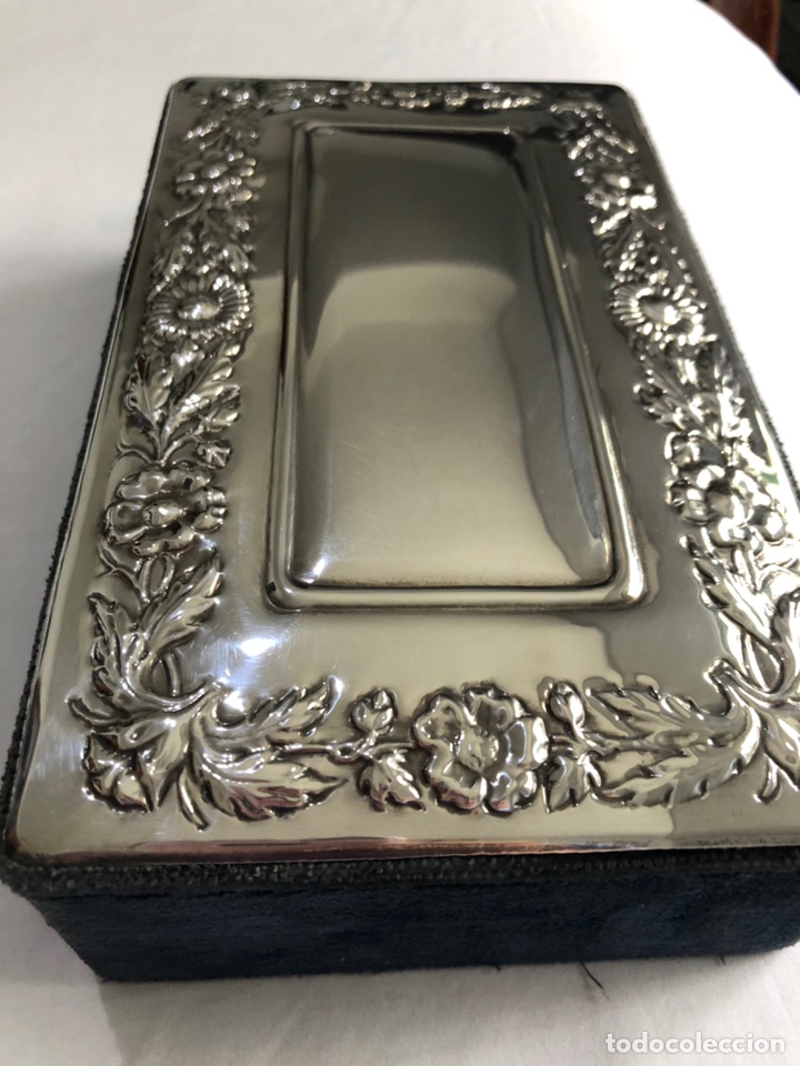 Antig&uuml;edades: Caja de madera y plata antigua - Foto 3