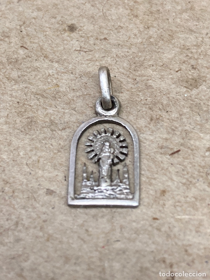 Antig&uuml;edades: MEDALLA - Foto 1