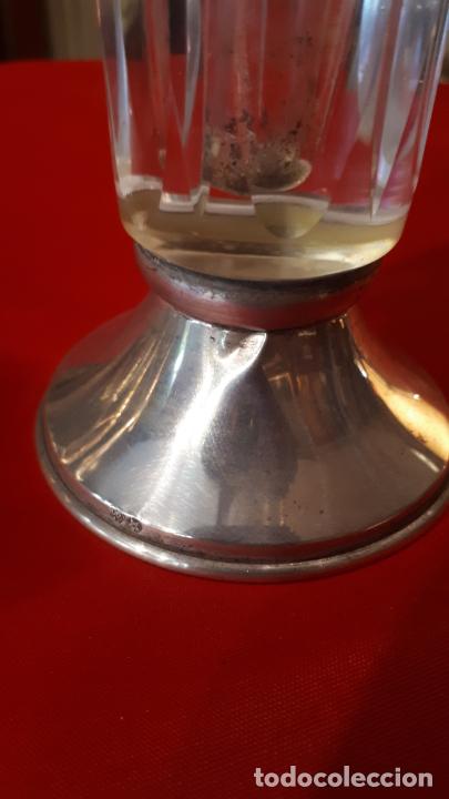 Antig&uuml;edades: CRISTAL Y PLATA. FLORERO. - Foto 4