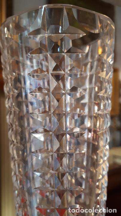 Antig&uuml;edades: CRISTAL Y PLATA. FLORERO. - Foto 6