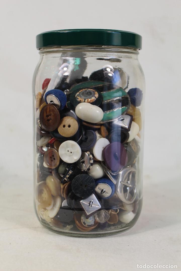 Antig&uuml;edades: gran lote de botones - Foto 7