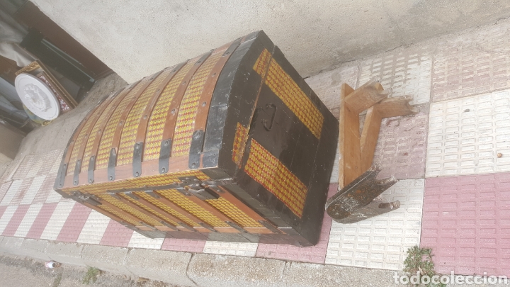 Antig&uuml;edades: baul de madera y chapa - Foto 3