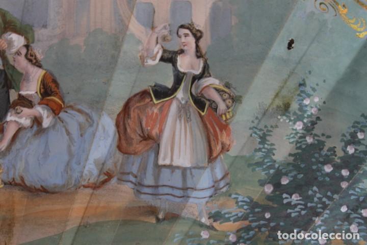 Antigüedades: Magnífico abanico madre perla tallada a mano escena romántica y pais pintado a mano siglo XVIII - Foto 8 - 218281727