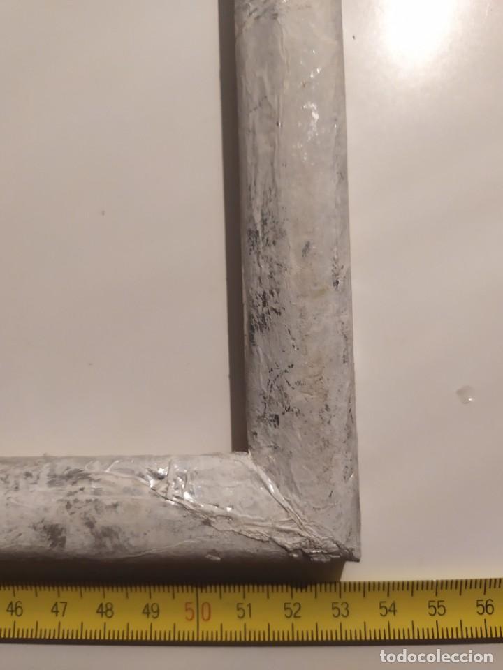 Antig&uuml;edades: Marco de linea sencilla pintado con efecto plateado - Foto 2