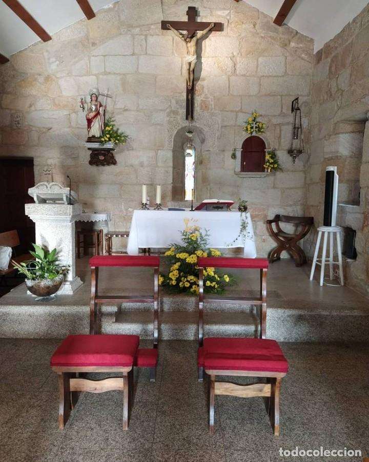 Antig&uuml;edades: reclinatorio y banqueta.. pareja . 4 Piezas.. HERMITA STA MARTA.SIGLO XIII.Historia de Baiona.