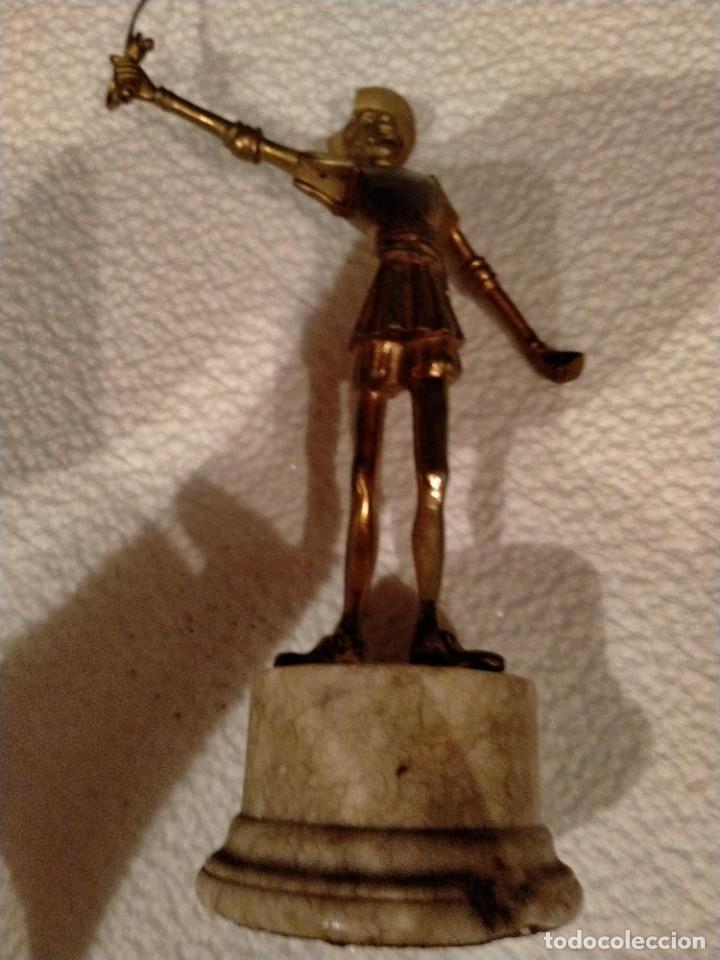 Antig&uuml;edades: FIGURA DE DON QUIJOTE DE BRONCE - Foto 1
