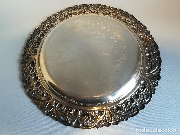 Antig&uuml;edades: BANDEJA REDONDA DE ALPACA - Foto 6