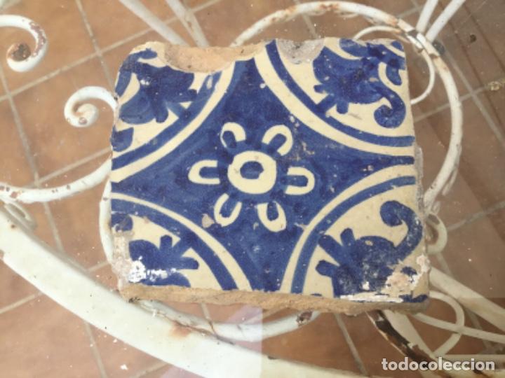 Antig&uuml;edades: Azulejo gotico - Foto 1