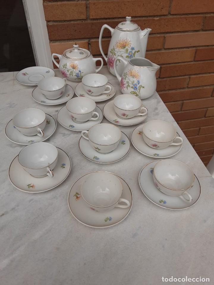 Antig&uuml;edades: Juego de caf&eacute; Royal Gij&oacute;n - Foto 1