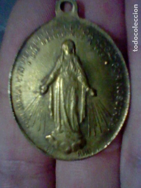 Antig&uuml;edades: INMACVLADA MEDALLA TONO BRONCE 4 CMS ALTO - Foto 1