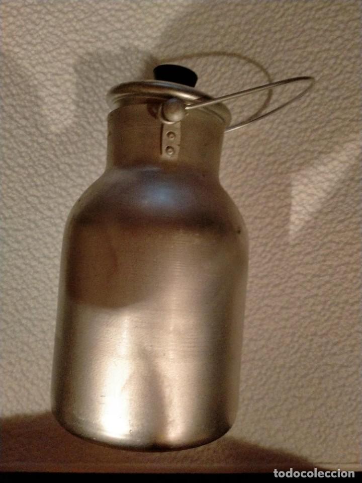 Antig&uuml;edades: LECHERA 2 LITROS ALUMINIO - Foto 1