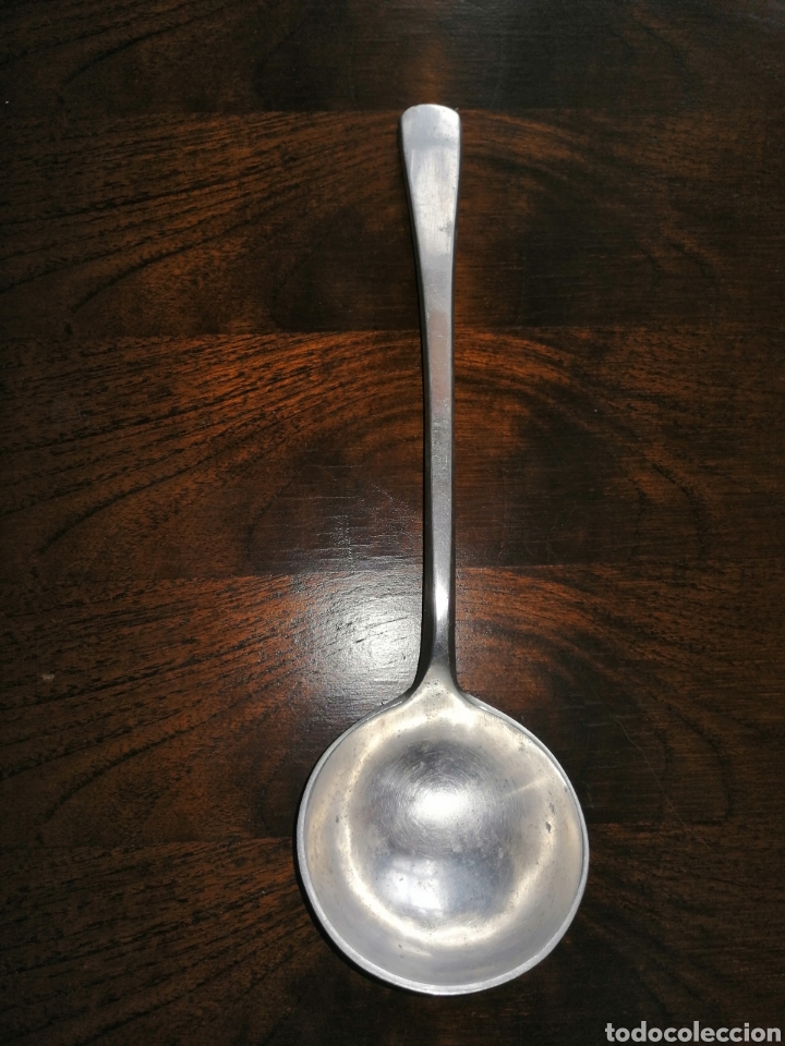 Oggetti Antichi: ANTIGUO CUCHARON DE ALUMINIO. EL ENVIO ESTA INCLUIDO.