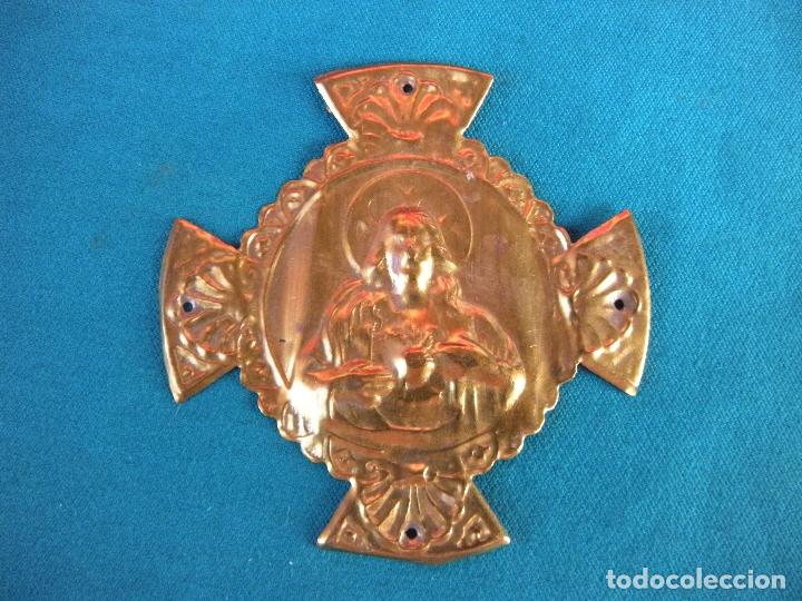 Antig&uuml;edades: CHAPA CORAZ&Oacute;N DE JES&Uacute;S PARA PUERTA - Foto 1
