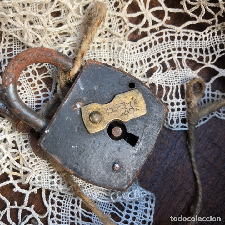Antig&uuml;edades: Antiguo candado con la llave funcionando. - Foto 3