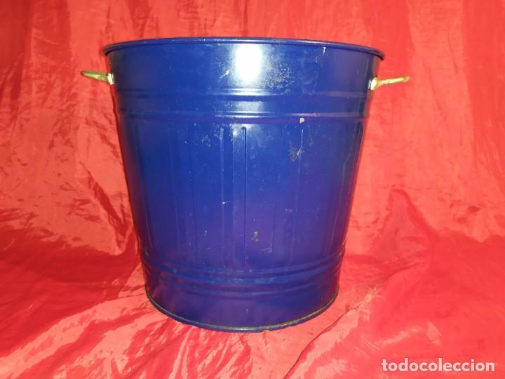 Oggetti Antichi: CUBO RESISTENTE HIERRO ASAS AZUL MARINO ALGO MAS GRANDE QUE LA MEDIA RETRO MULTIUSOS