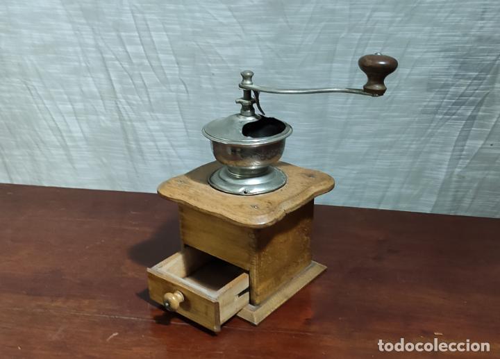 Antig&uuml;edades: MOLINILLO DE CAFE, A&Ntilde;OS 1980, ENVIO GRATIS A ESPA&Ntilde;A