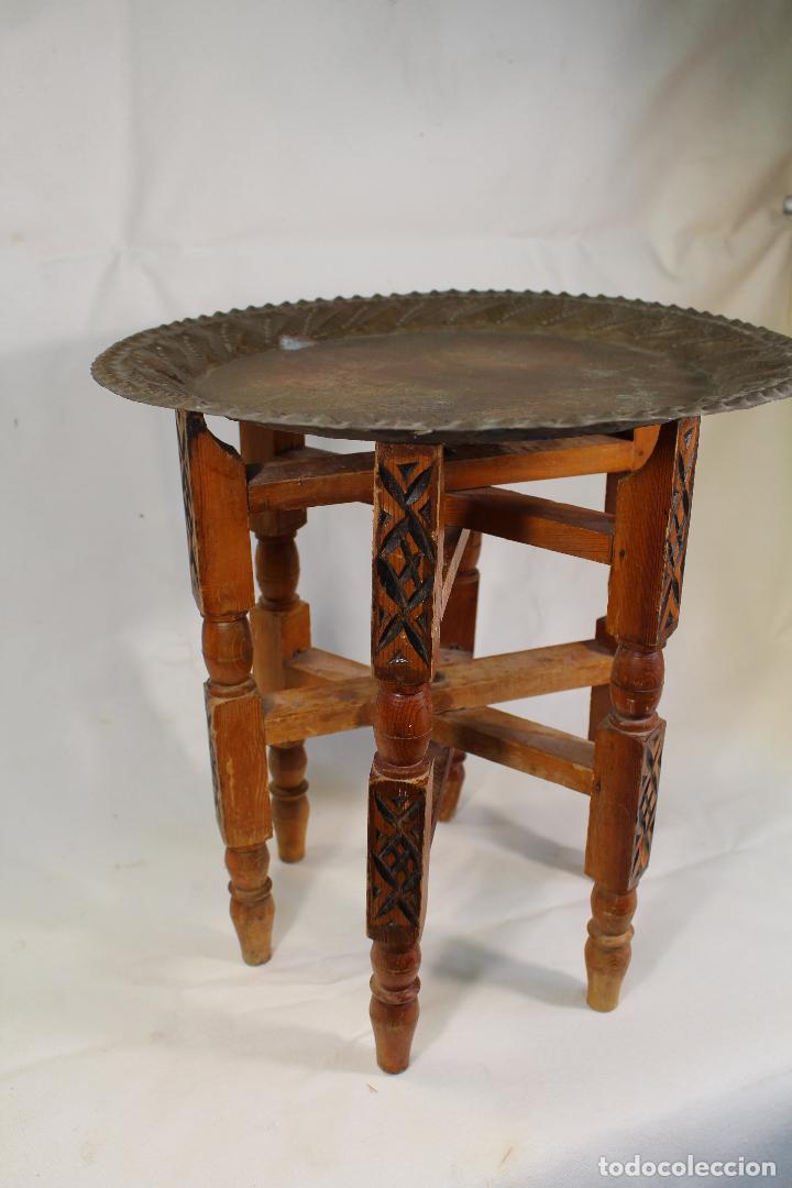 Antig&uuml;edades: mesa plegable de te arabe - Foto 4