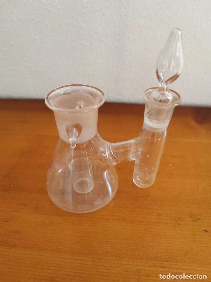 Antig&uuml;edades: Frasco de laboratorio con tapon - Foto 1