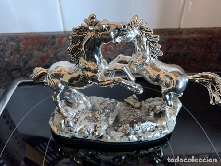 Antig&uuml;edades: Figura de Caballos en plata - Foto 3