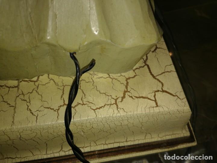 Antig&uuml;edades: Gran l&aacute;mpara de pie de madera tallada - Foto 5