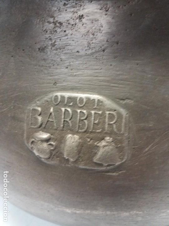 Antig&uuml;edades: Antigua olla de bronce olot barberi - Foto 3