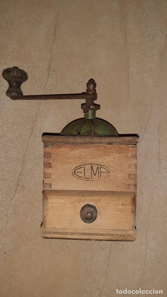 Antiquit&auml;ten: Molinillo de caf&eacute; antiguo