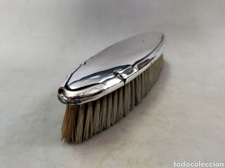 Antig&uuml;edades: CEPILLO DE TOCADOR EN PLATA PUNZONADA - Foto 4
