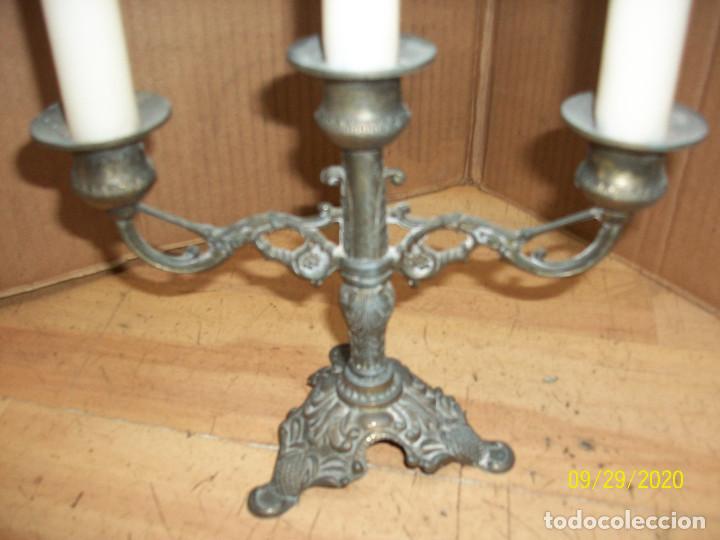 Antig&uuml;edades: ANTIGUO CANDELABRO PARA 3 VELAS - Foto 2