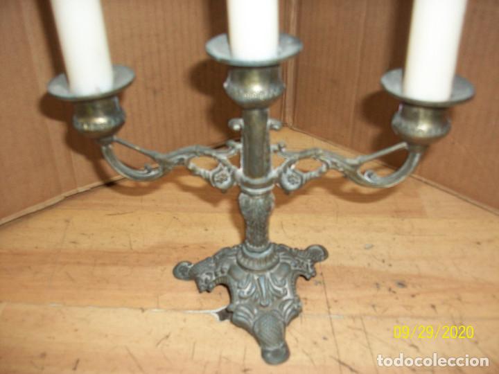 Antig&uuml;edades: ANTIGUO CANDELABRO PARA 3 VELAS - Foto 3