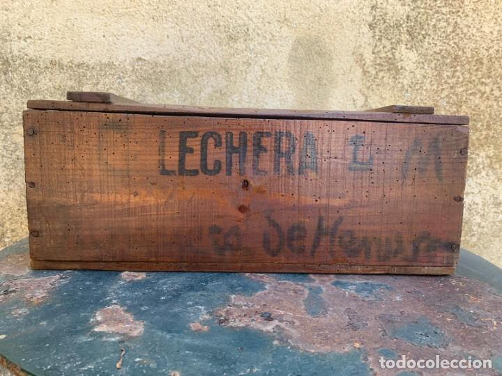 Antig&uuml;edades: Caja de madera Leche Condensada La Lechera. - Foto 1