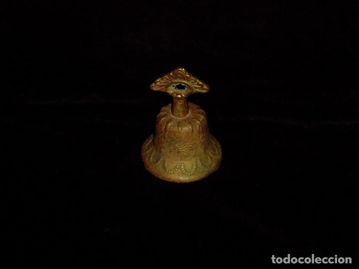 Antig&uuml;edades: Campanita bronce S. XIX - Foto 1