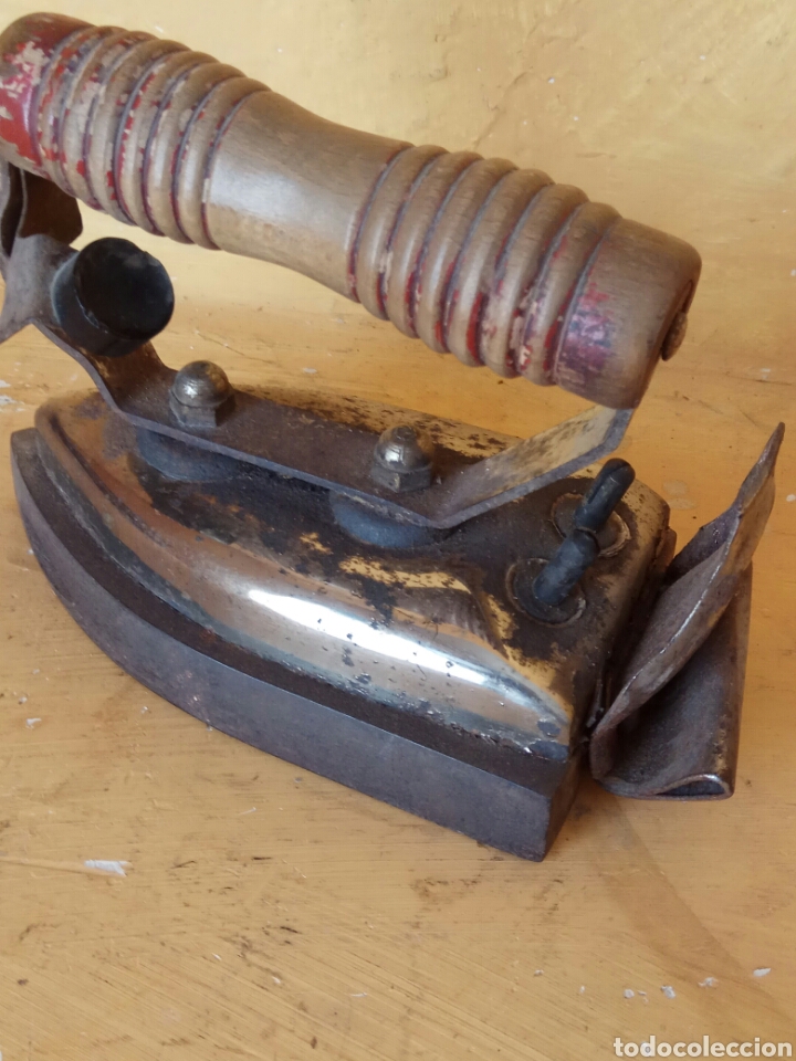 Antig&uuml;edades: Plancha antigua de metal - Foto 2