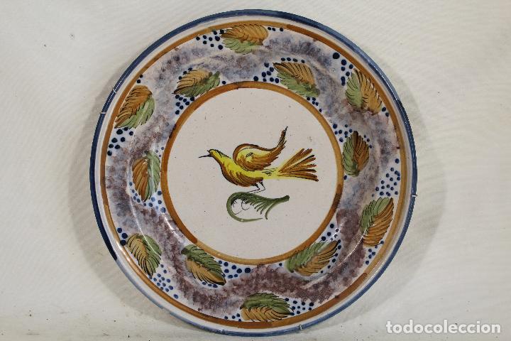 Antig&uuml;edades: Plato de Manises con p&aacute;jaro. - Foto 1