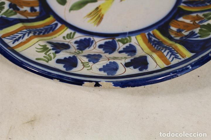 Antig&uuml;edades: Plato de Manises con pajaro - Foto 2