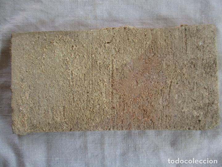 Antig&uuml;edades: Azulejo antiguo pintado - Foto 2