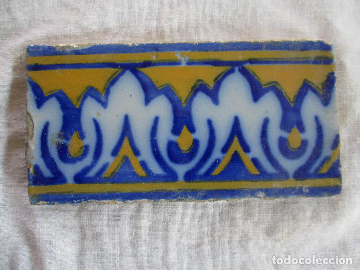 Antig&uuml;edades: azulejo muy antiguo - Foto 1