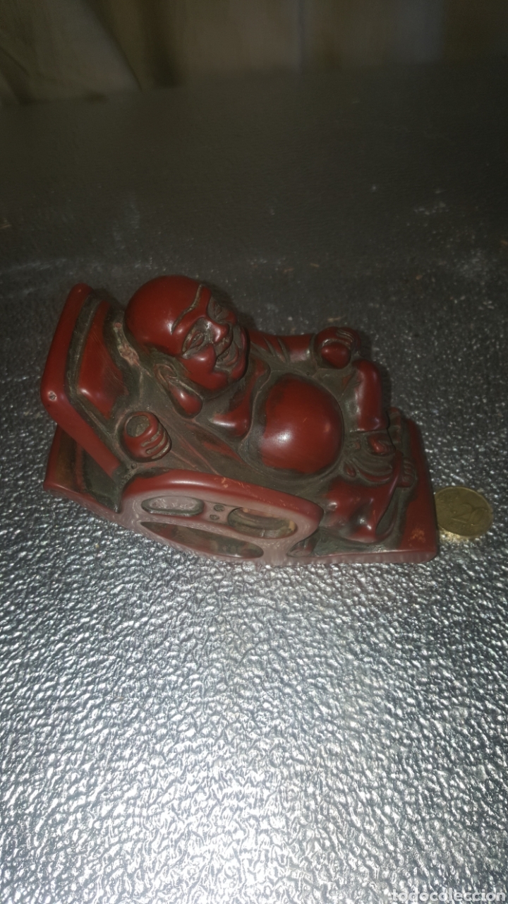 Antig&uuml;edades: Figura roja de buda en hamaca - Foto 1