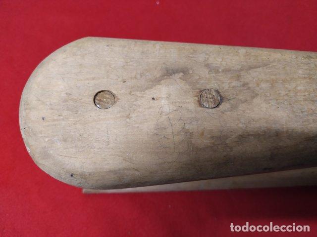 Antig&uuml;edades: ANTIGUA TABLA DE PLANCHAR - Foto 2