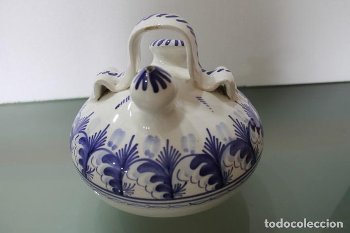 Antig&uuml;edades: BOTIJO CERAMICA AZUL - Foto 2