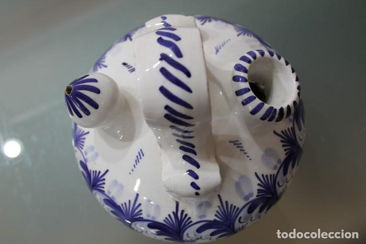 Antig&uuml;edades: BOTIJO CERAMICA AZUL - Foto 6